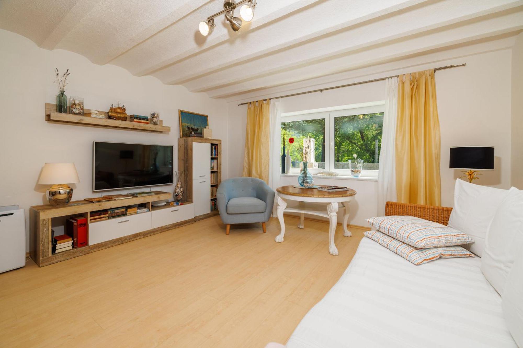 Emaris Apartman Tribalj  Kültér fotó
